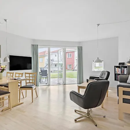 Sopark Lejl, 45 Apartment *