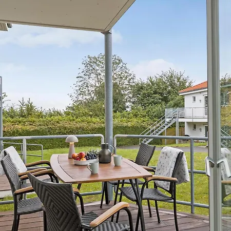 Sopark Lejl, 45 * Gudhjem